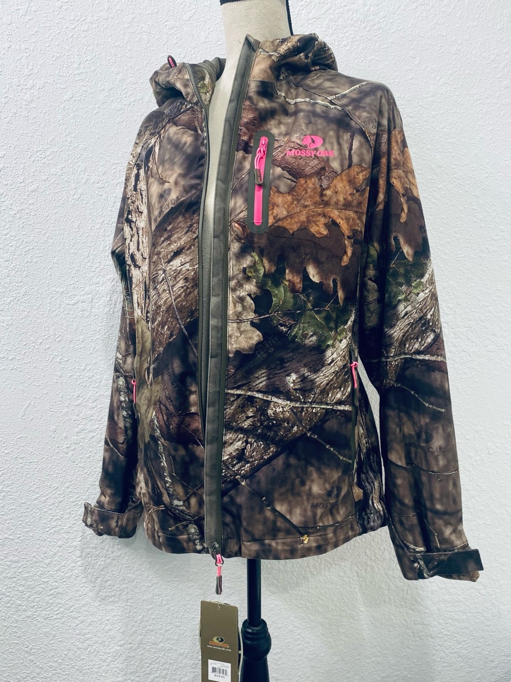 Mossy Oak Kids Camo Hooded Jacket with Pink Accents